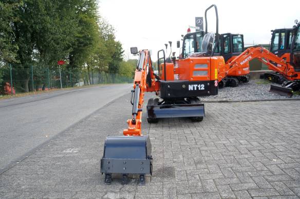 Nante Microbagger NT12 950 kg mit Yanmar 3 Zylinder Diesel + Knickmatic