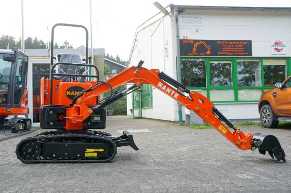 Nante Microbagger NT12 950 kg mit Yanmar 3 Zylinder Diesel + Knickmatic