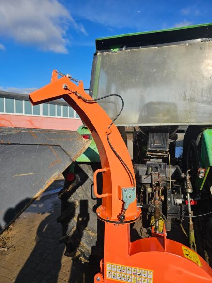 Delta-Competent Holzhäcksler BX52RS