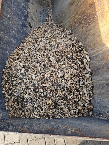 Delta-Competent Holzhäcksler BX72RS