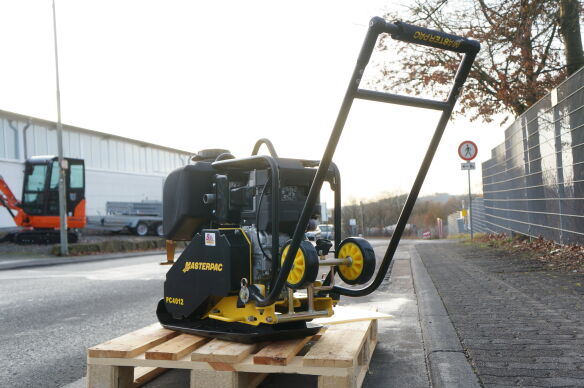 MASTERPAC Masterpac Rüttelplatte PC4012L 98 kg mit Lombardini Kohler Diesel