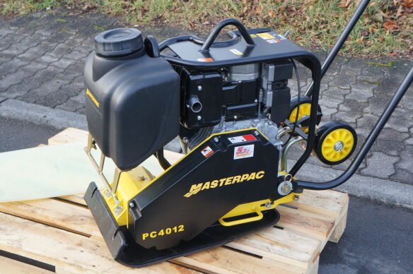 MASTERPAC Masterpac Rüttelplatte PC4012L 98 kg mit Lombardini Kohler Diesel