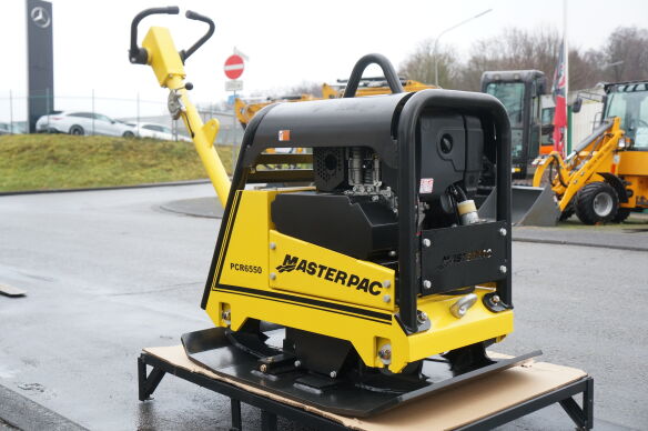 MASTERPAC Masterpac Rüttelplatte PCR6550A mit HATZ Diesel reversierbar