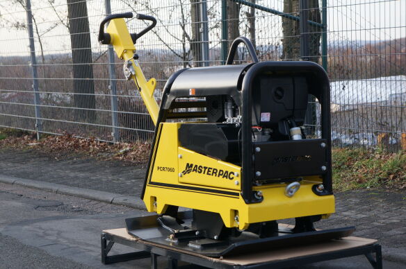 MASTERPAC Masterpac Rüttelplatte PCR7060 mit HATZ Diesel reversierbar