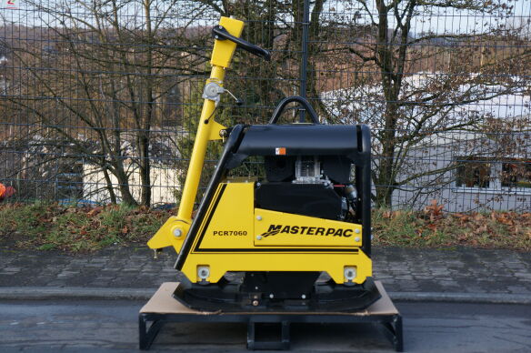 MASTERPAC Masterpac Rüttelplatte PCR7060 mit HATZ Diesel reversierbar