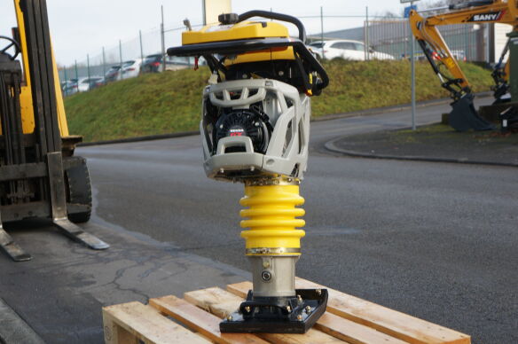 MASTERPAC Masterpac Vibrationsstampfer PMR70HN mit Honda GXR120 Benzin