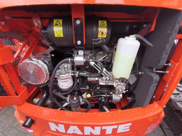 Minibagger Nante NT18 1,8to Bagger mit PERKINS 3 Zylinder Diesel 
